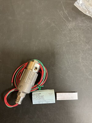 VERSA E3SM-3301-36-316-LC-XPS-D024 Versa Pneumatic Directional Valve