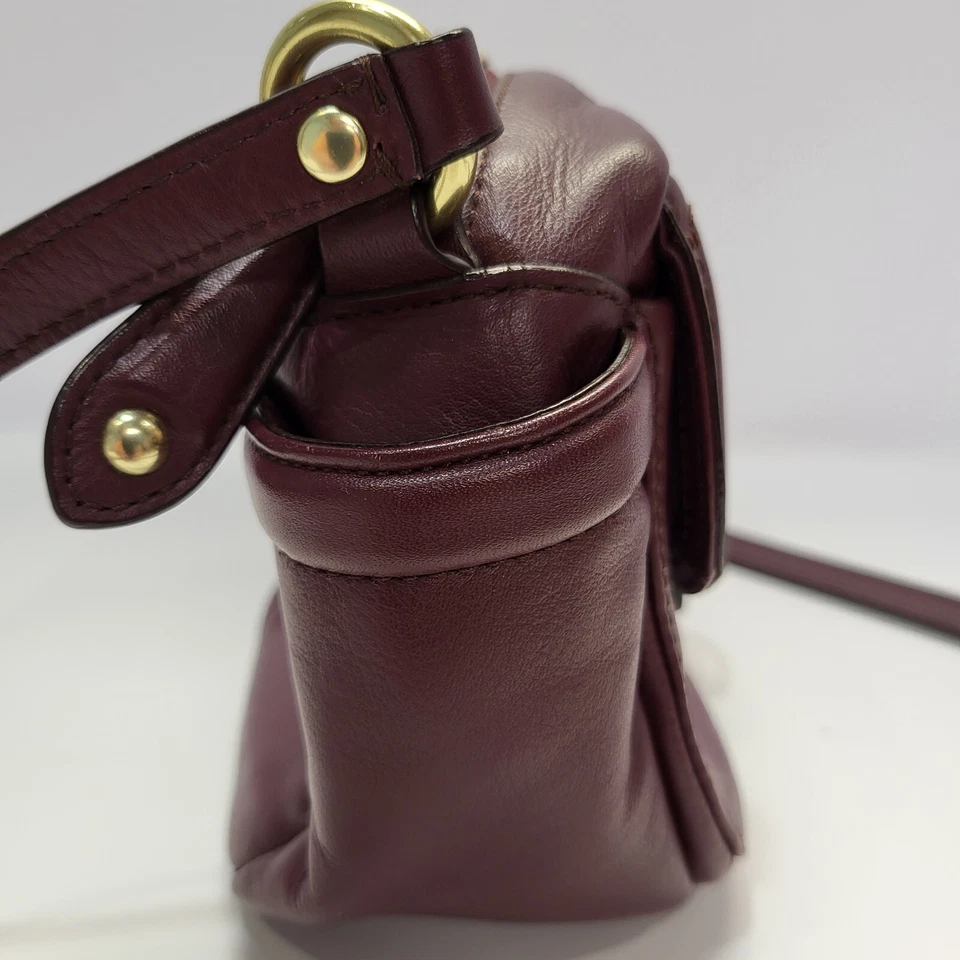 Coach Leather Bag Burgandy Crossbody/Shldr Gold Buckle No. G1376-F25150 Campbell - Image 4 of 4