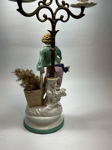 Antico portacandele in porcellana stile rococò cesto figura giovane uomo dandy - Foto 9 di 23