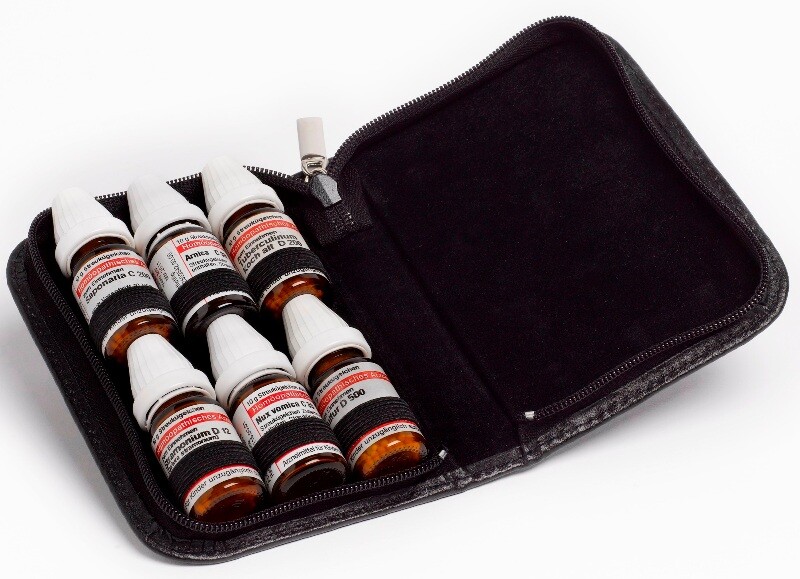 Leder Etui für 6 DHU Flaschen à 10ml Öl, Essenzen, Flüssigkeiten o.10g Globuli