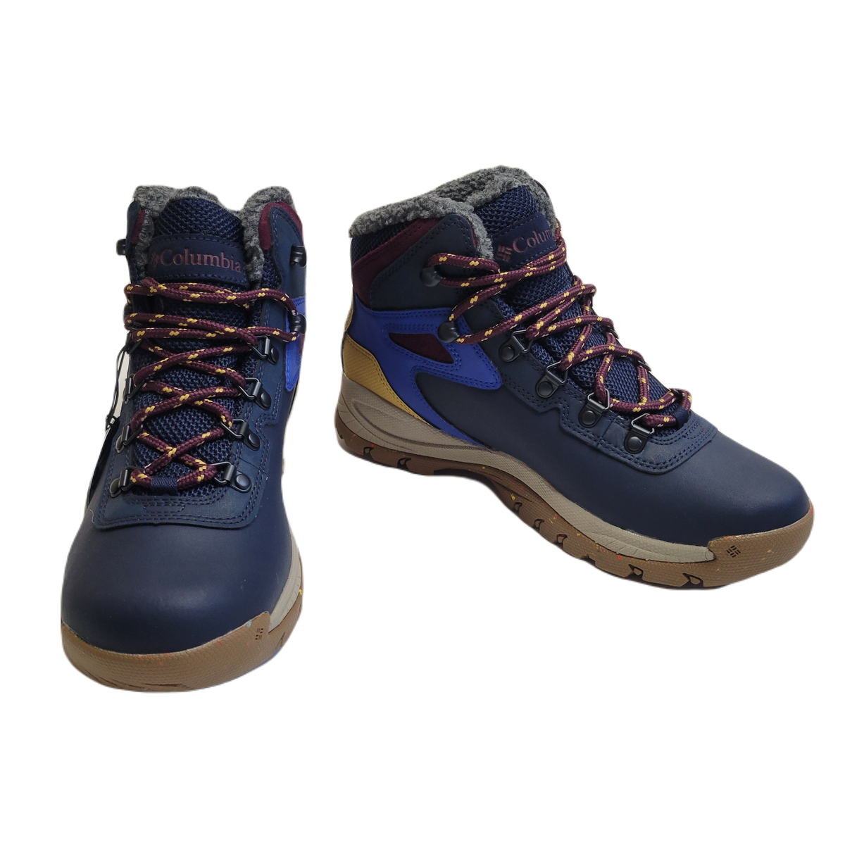 Columbia Yoncalla Plum Color WP Mid-Top Winter Hiking Boots