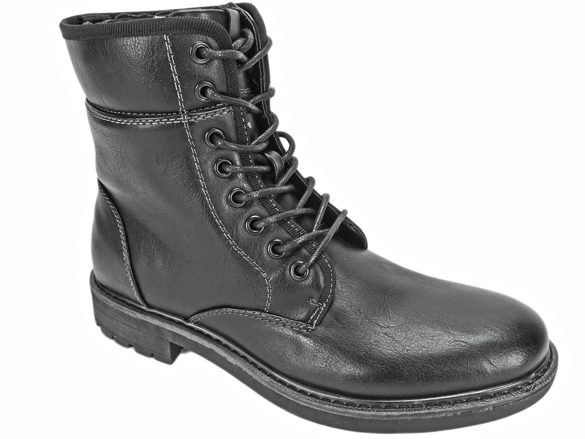 Steve Madden Men display picture 2