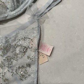 Victoria's Secret Dream Angels Crystal Beaded 36C Bra & L Thong Set