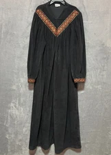 Vintage Vanity Fair Nightgown Womens XL Gray Velvet Velour Embroidered Zip Coat