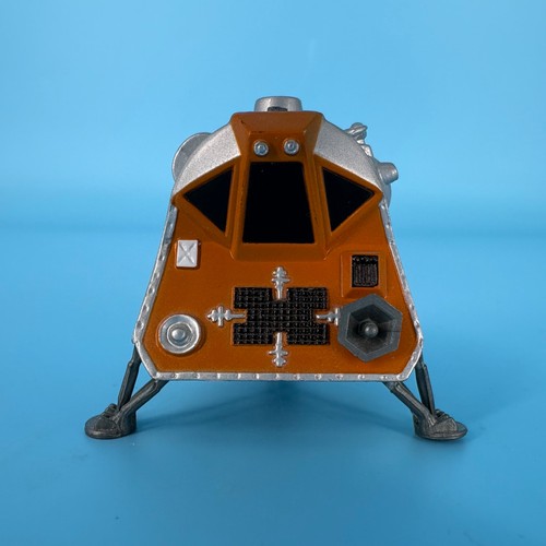 Lost in Space Space Pod from Johnny Lightning Playing Mantis 1998 OPEN