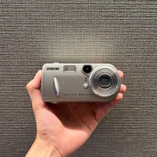 Sony Cyber-shot DSC-P92 Digital Camera Silver Tested Retro Style