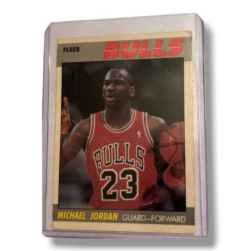 Fleer 1987-88 Michael Jordan #59 Chicago Bulls Basketball Card - Damaged