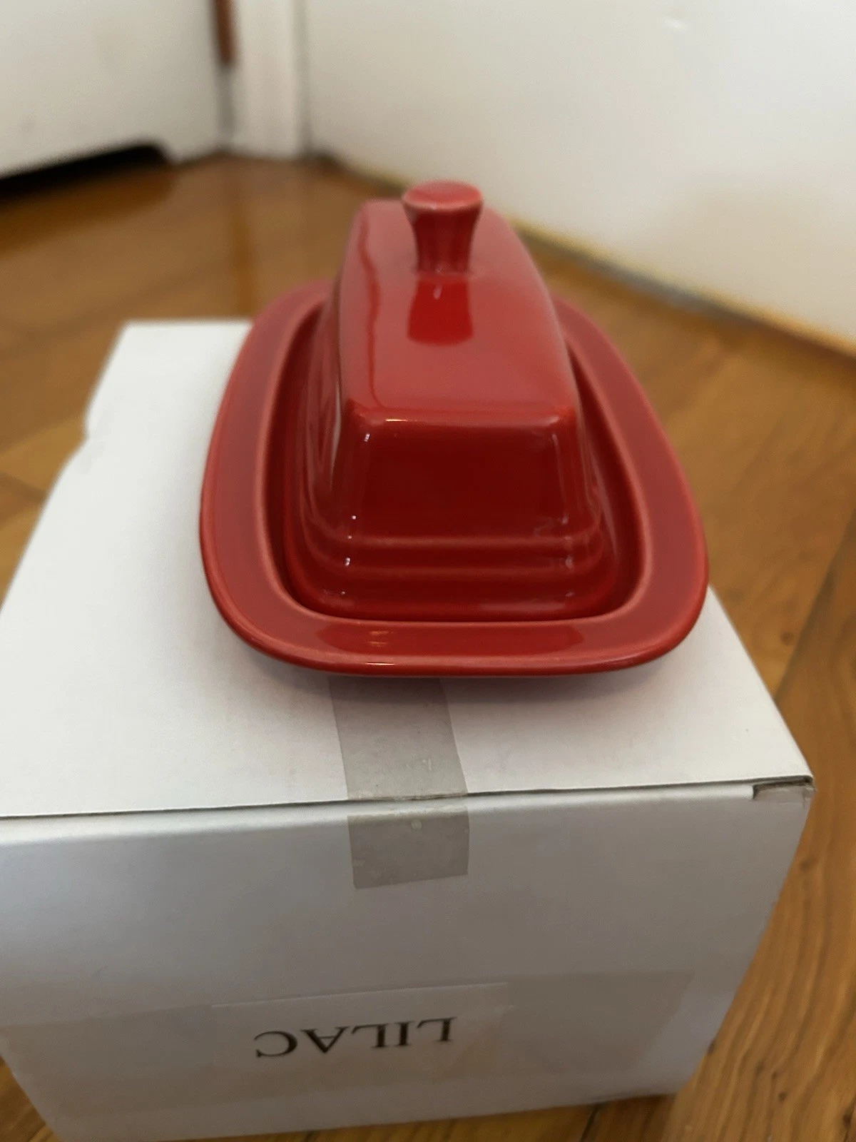 Fiesta Ware Scarlett Ceramic Rectangle Covered Butter Dish with Lid
Opens in a new window or tab
