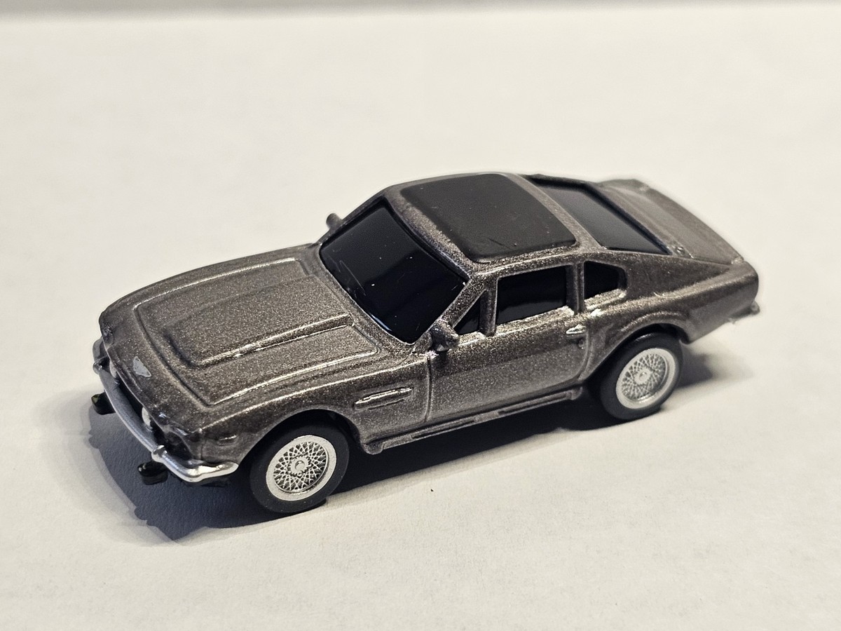 Diecast James Bond Collection 2012 50 Anniversary 007 - Aston
