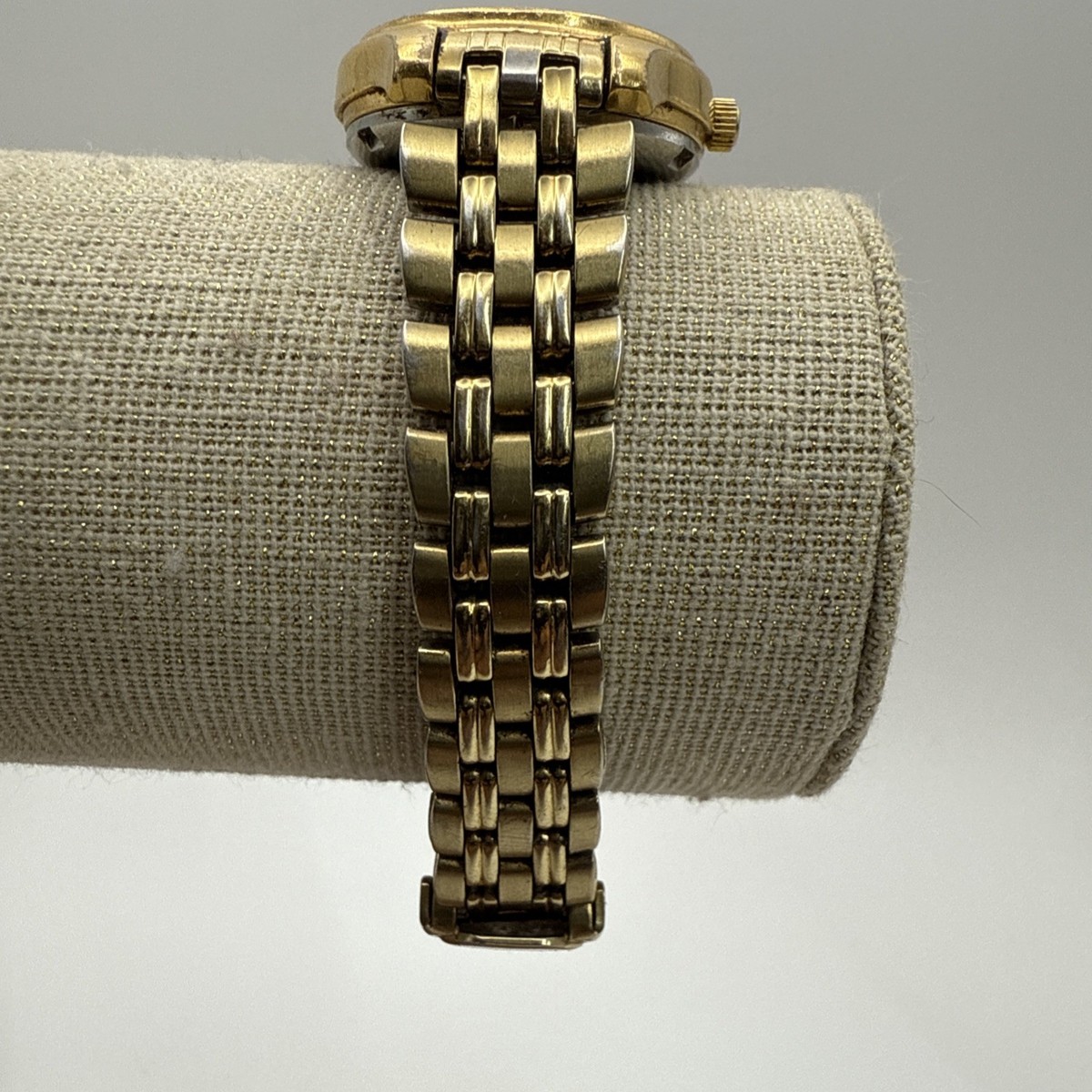 Seiko 3M22-0B29 Silver Gold Black Ladies Watch Ladies Seiko Kinetic Automatic Gold Tone Wrist Watch 3M22  main image 2