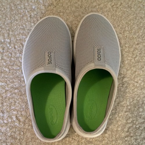 OOFOS OOcoozie Sport Mules -Women’s  US 9 White Gray 