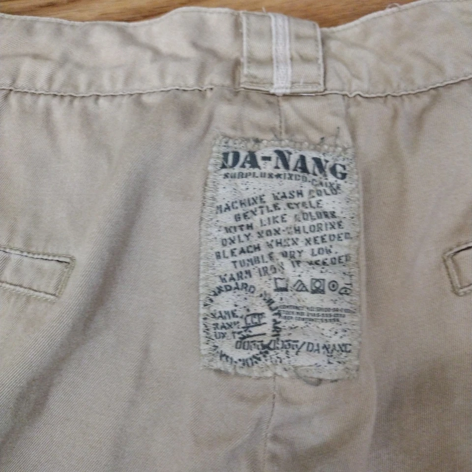 Pantalones Cortos Da-Nang Dragon Mezcla Seda Caqui Tostado Natural Grande Dobladillo Crudo De Colección '99 Y2K Foto 3 de 4