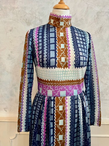 Vintage 1960's JEAN VARON Blue White Pink Abstract Psychedelic Maxi Dress 10 - Picture 3 of 13