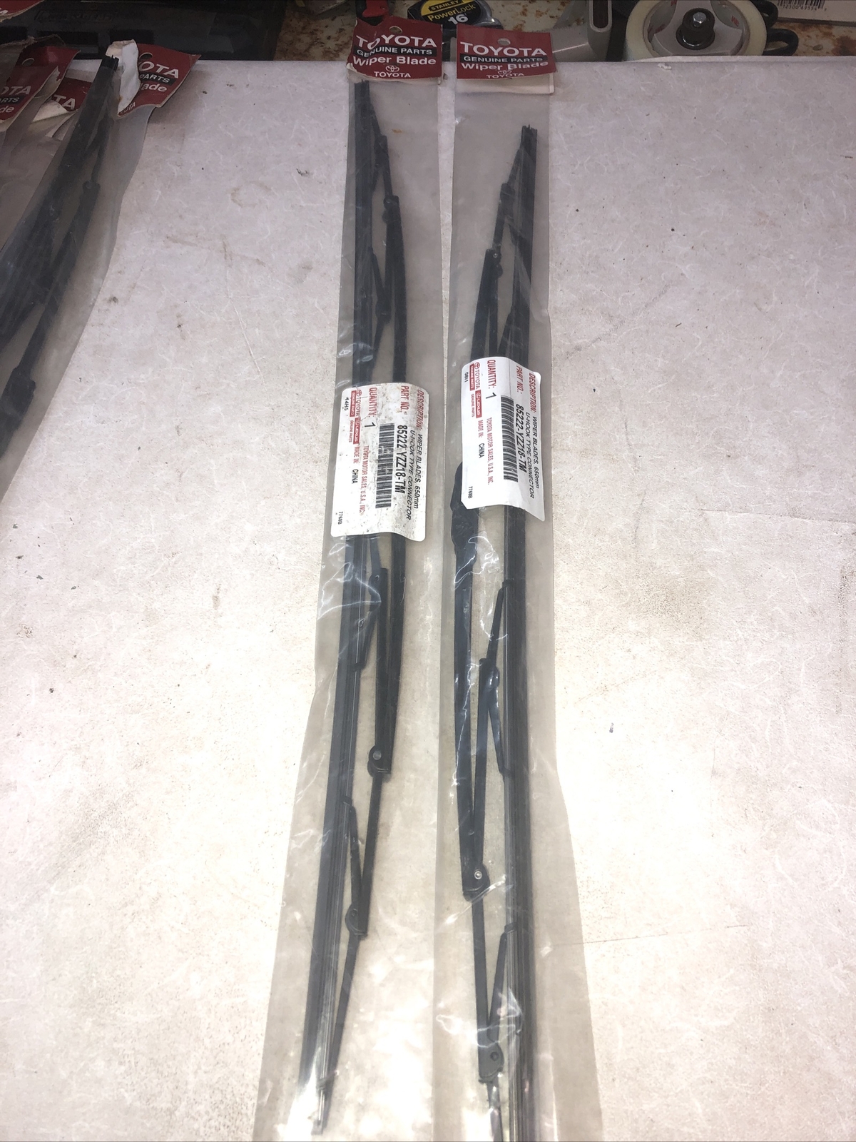Pair Of Genuine Toyota Wiper Blades 85222YZZ18TM eBay