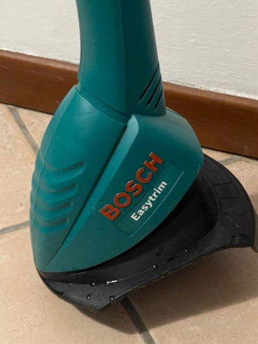 Bosch Tosaerba tagliabordi elettrico a filo Art 23 Easytrim 300W - Ø taglio 23 - Foto 6 di 9