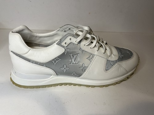 Louis Vuitton Sneakers Rivoli White Holographic Monogram Marked Size 11! - 第 15/23 張圖片