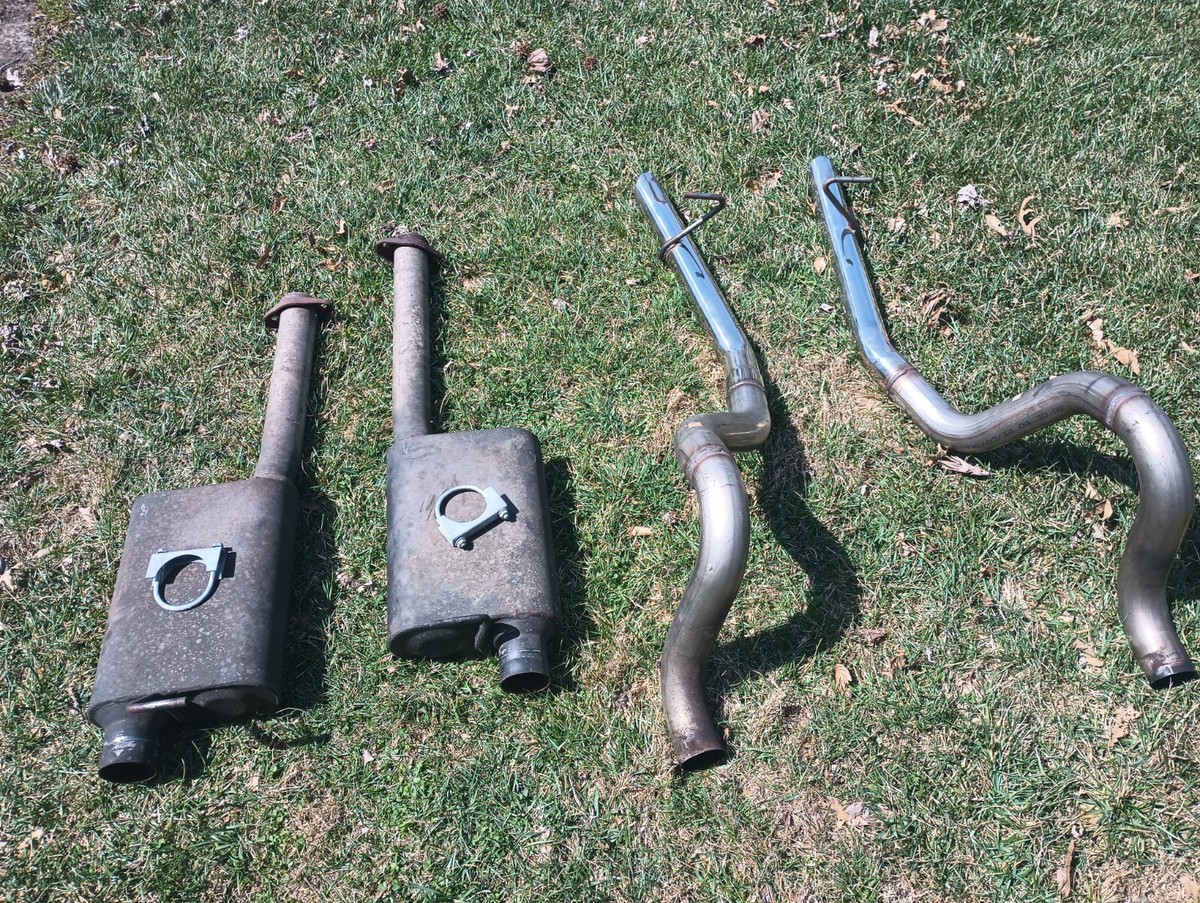 1986-1993 Ford Mustang 5.0L FLOWMASTER 2.5