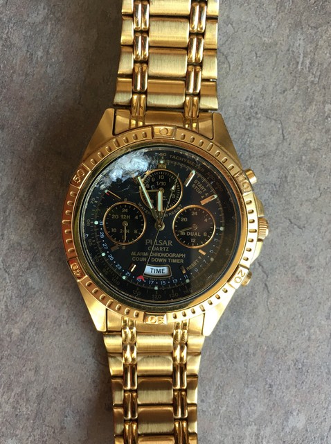 pulsar quartz alarm chronograph timer