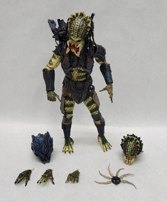 #ad NECA Predator 2 ULTIMATE ARMORED LOST PREDATOR w Weapons amp; Extra Heads amp; Hands $44.97