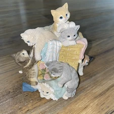 San Francisco Music Box Co - Cats / Kittens Playing in Hamper