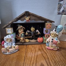 Cherished Teddies Halloween Lot w/House 4 Figures w/boxes