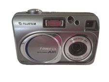 Fujifilm FinePix A205 2MP Digital Camera with 3x Optical Zoom