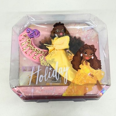 Bratz Holiday 20 Yearz, Felicia Fashion Collector Doll with Accessories Set, NIB