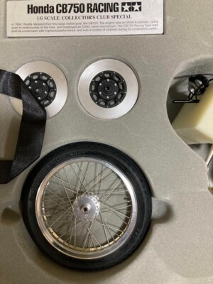 Tamiya 1/6 Collectors Club Special No10 Honda CB750 Racing semi