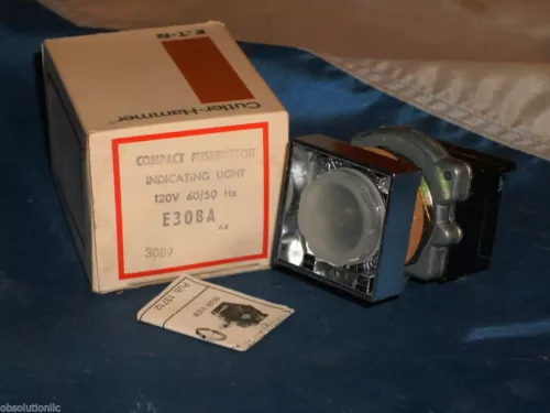 CUTLER HAMMER E30BA SINGLE LAMP INDICATING LIGHT 120V 50/60HZ 