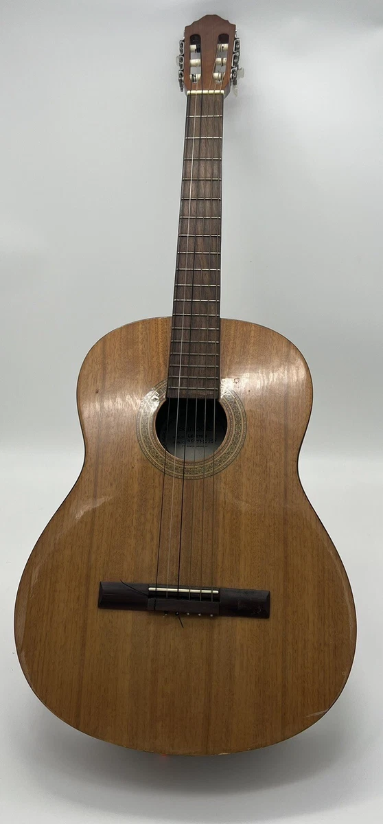 Samick classical guitar outlet