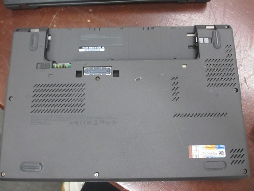Lot of 3 Lenovo ThinkPad X240 2.10Ghz i7-4600U 8GB Laptop NO HDD/Caddy/OS/AC @@ - Picture 3 of 16