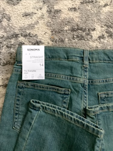 Sonoma Straight Leg Boy's size 14 Medium Tint Blue Denim Jeans - Picture 4 of 5