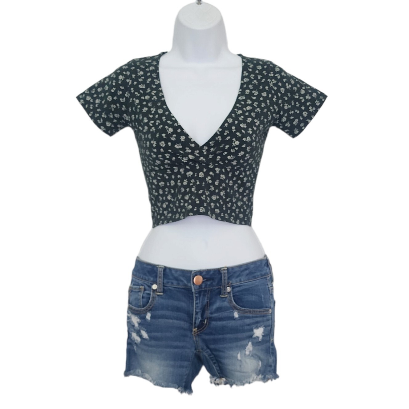 Brandy Melville Amara Green Floral Print Surplice Fau… Gem