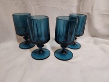 Juego de 4 vasos de agua