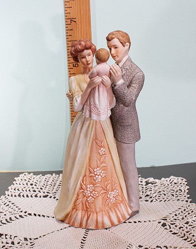 Enesco vintage, ricordi preziosi; e il bambino ne fa tre 1981 - Foto 2 di 6