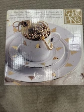 Elder Beerman 12 Piece Fine China Dinnerware Set