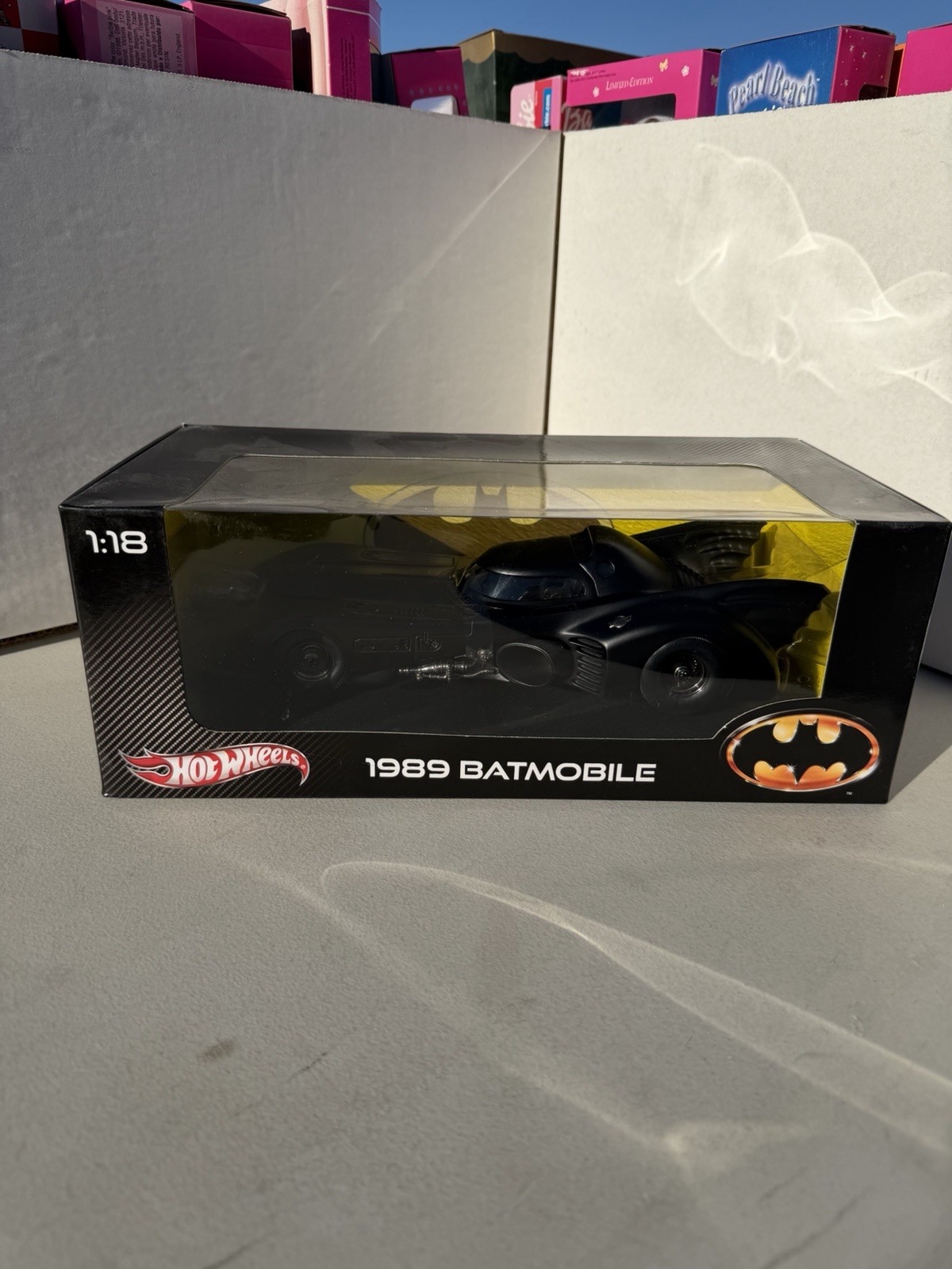 Hot Wheels Batman Batmobile Batman Returns 2012 1:18 X5533