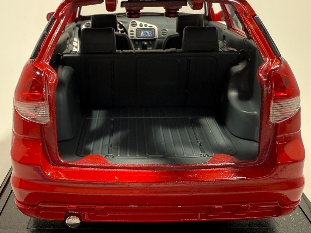 1/18 Yat Ming Road Signature 2003 Toyota Matrix Hatch Red NICE! US Seller 92518