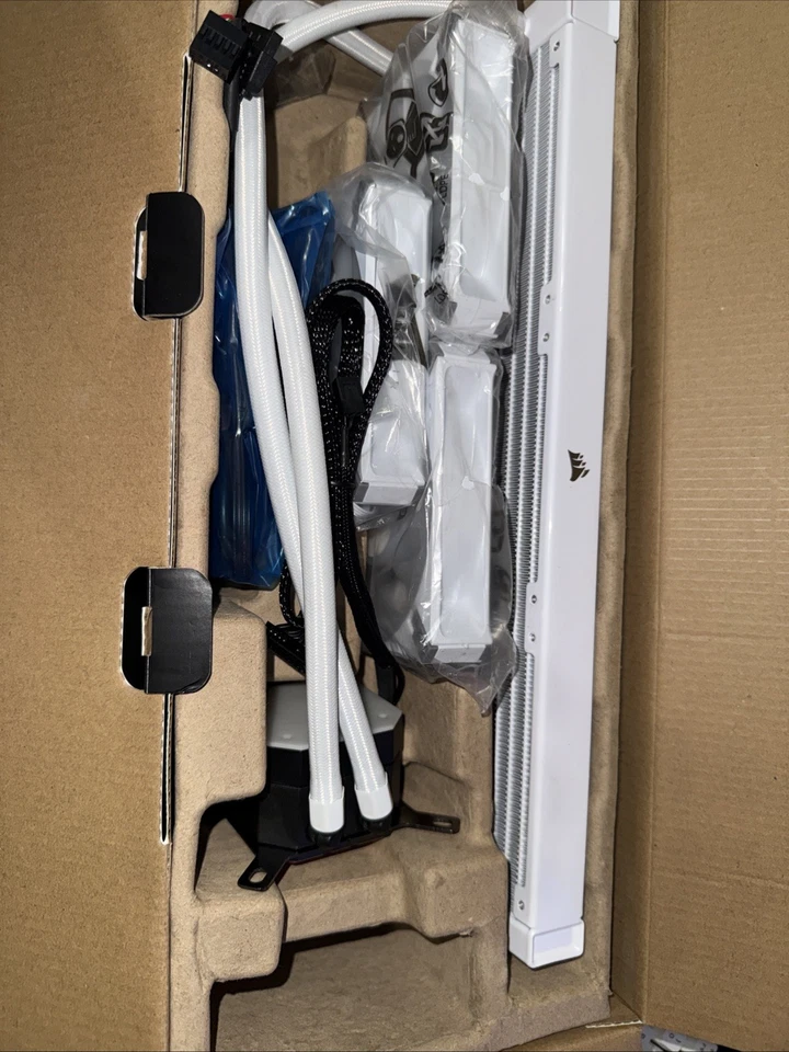 Corsair iCUE H150i Elite Cappellix XT Liquid CPU Cooler 3x120mm - Image 4 of 4