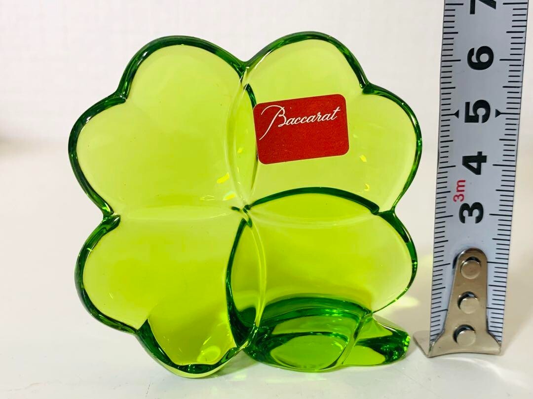 Baccarat Crystal Green Four Leaf Clover of good luck Paperweight
