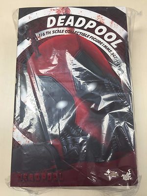 Hot Toys MMS 347 Deadpool Ryan Reynolds Wade Wilson 12 inch Action Figure NEW
