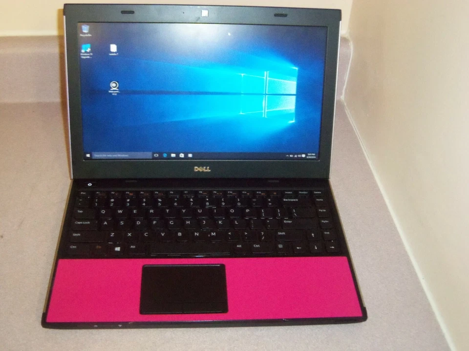 CÁMARA PANTALLA LED SUPER RÁPIDA Y DELGADA ROSA GAMING&HDMI i3 1.5GHz,12G,500G,WIN11 Foto 3 de 4