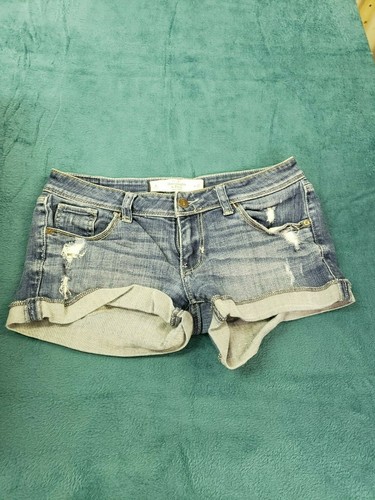 Fitch Womens Blue Jean Shorts Sz 4 