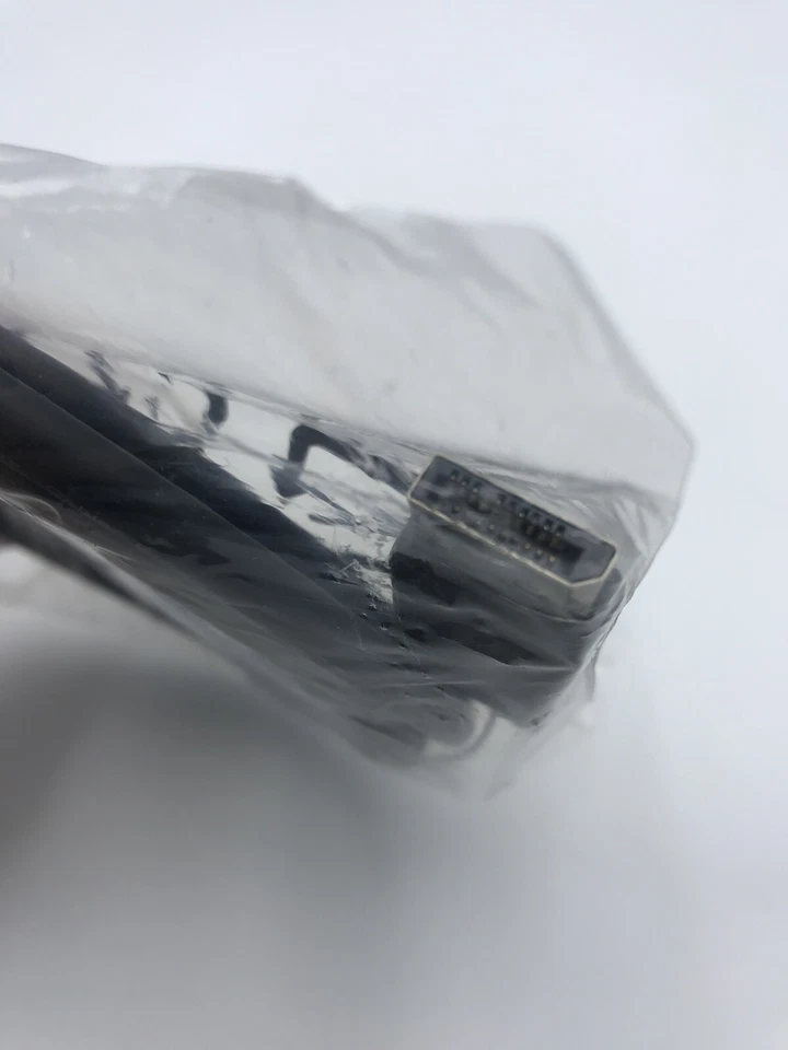 Display Port Cable E164571 AWM STYLE 20276 80C 30V Bizlink Technlg - Image 4 of 4