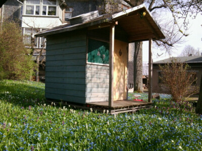 Spielhaus Garten Holz Eigenbau, ca.100cm x 180cm