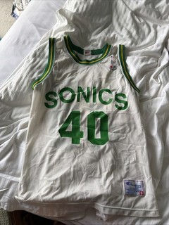 Champion Sonic Basketball Jersey Size Small
