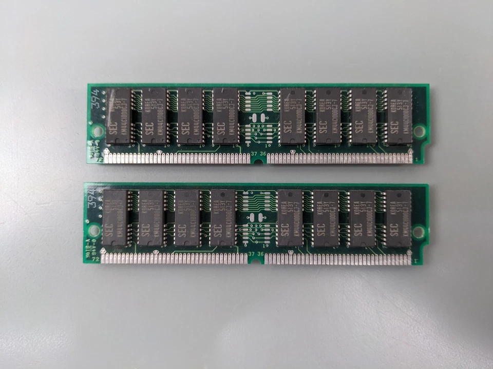 (2) Samsung 8MB FPM SIMMs, 72-pin RAM Memory Sticks (16MB Total) KMM5322000CV-7 - Image 3 of 3