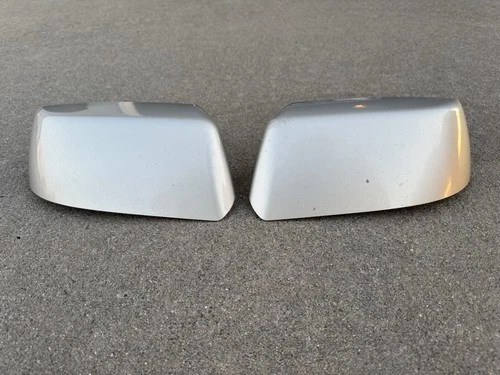 OEM Set 2 Chevy Tahoe Suburban Yukon Champagne Silver Gold Covers Used 15-20