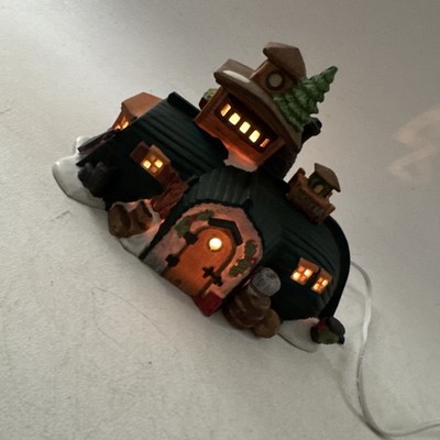 DepT. 56 Dickens Village PEGGOTTY'S SEASIDE COTTAGE Vintage 1989
