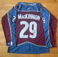 Nathan MacKinnon Signed Colorado Avalanche Jersey PSA/DNA Auto NHL